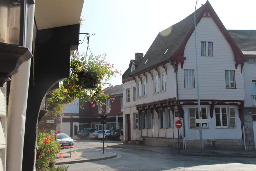 Les Capucines Bed & Breakfast Abbeville Exterior photo